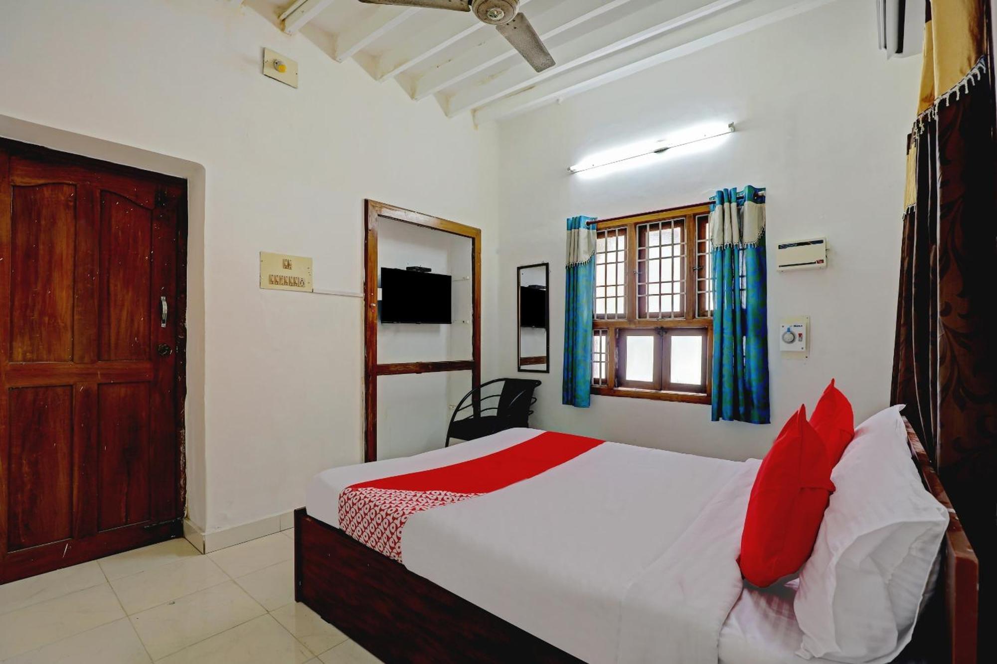 Hotel O K B Residency 3*